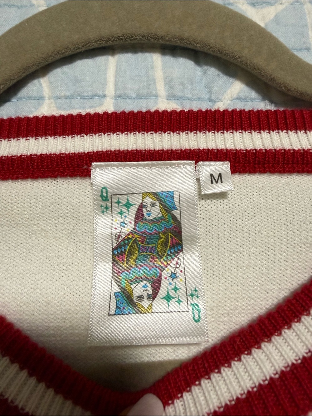 Queen of Sparkles University of Alabama Cream Sweater Size Medium - Picture 3 of 4